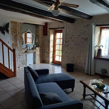 Le Papillon Villa Savigne Ngoại thất bức ảnh